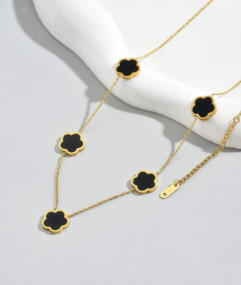Clover Black